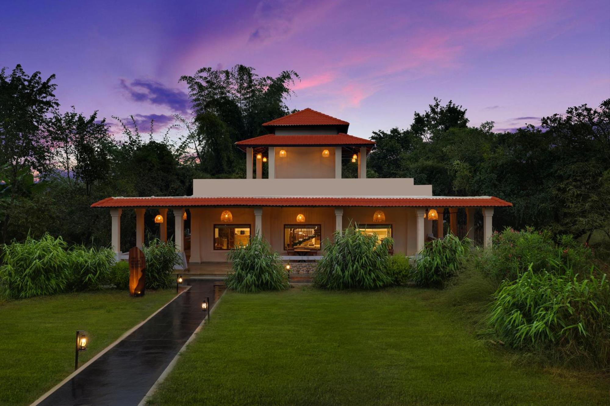 Lemon Tree Wildlife Resort, Kānha 外观 照片